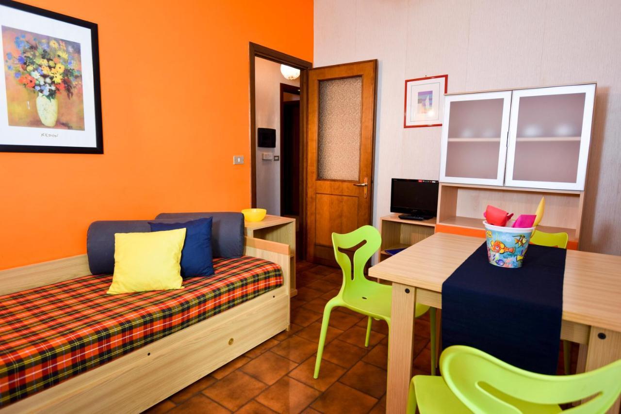 Residence Orchidea Pietra Ligure Bagian luar foto