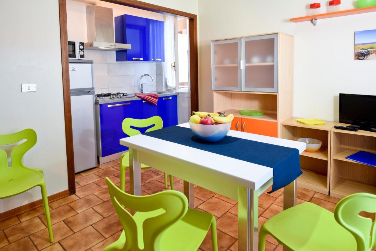 Residence Orchidea Pietra Ligure Bagian luar foto